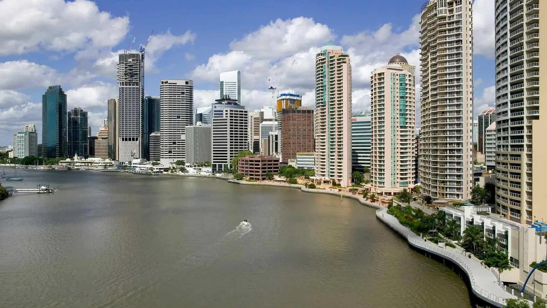 Amora Hotel Brisbane