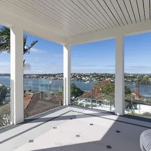 Villa Hamilton Hill With Panorama View