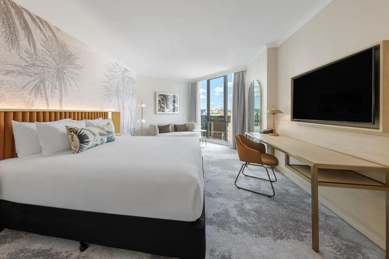 Amora Hotel Brisbane 5*,