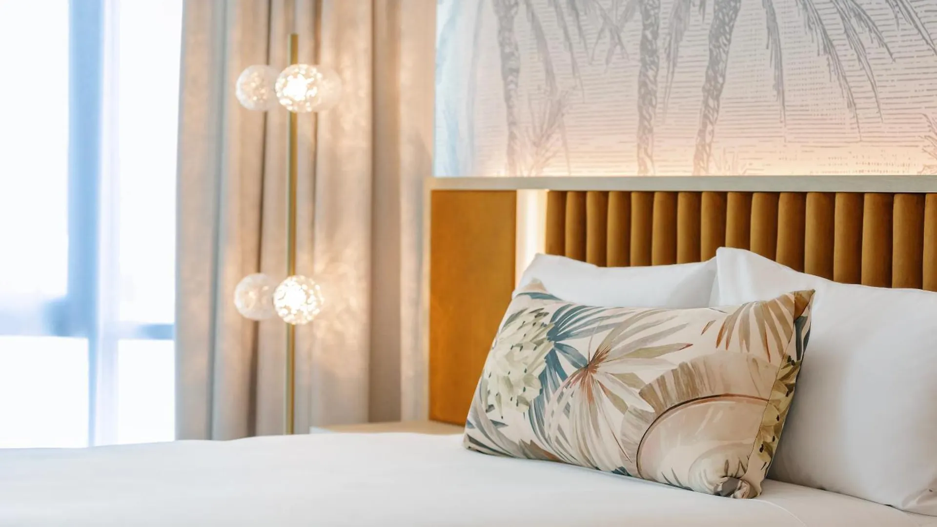 Amora Hotel Brisbane
